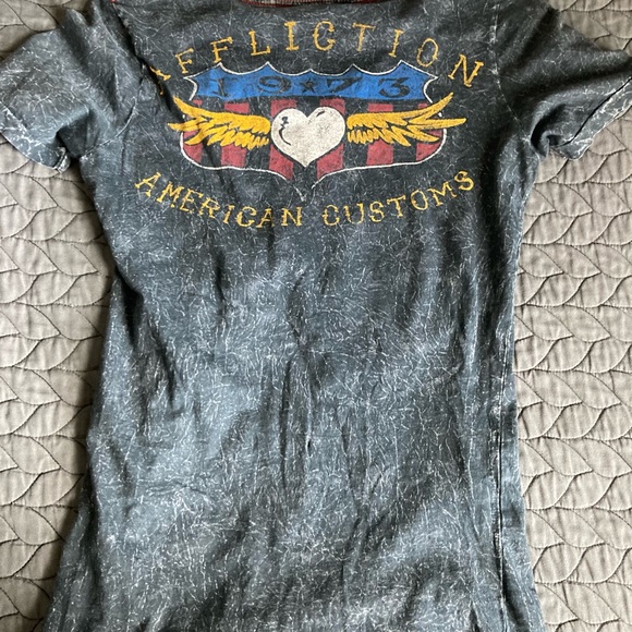 Affliction distressed shirt - Picture 3 of 3